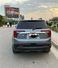 GMC Acadia